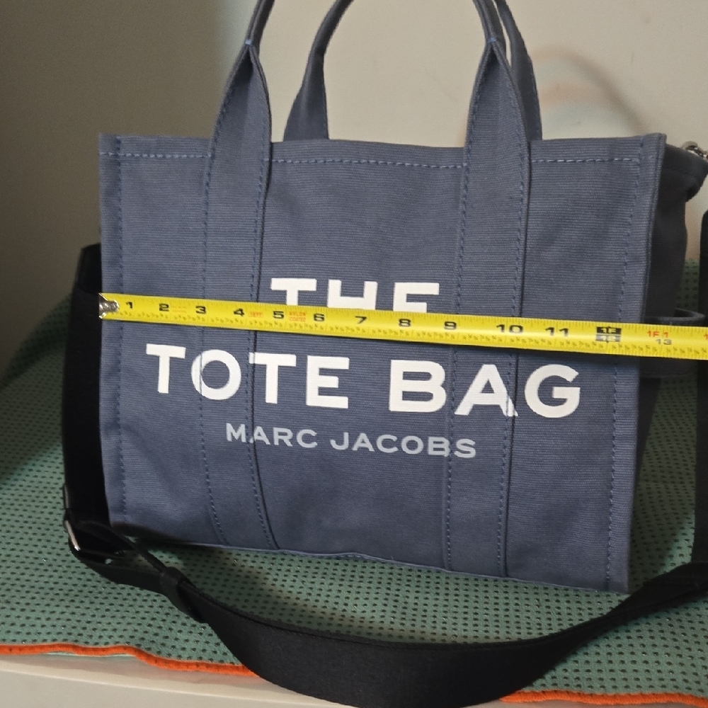 Marc Jacobs Gray Tote Bag - Picture 5 of 16